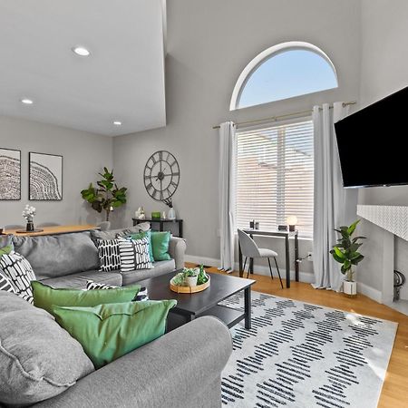 West End Whimsy | Jz Vacation Rentals Tower Grove Bagian luar foto