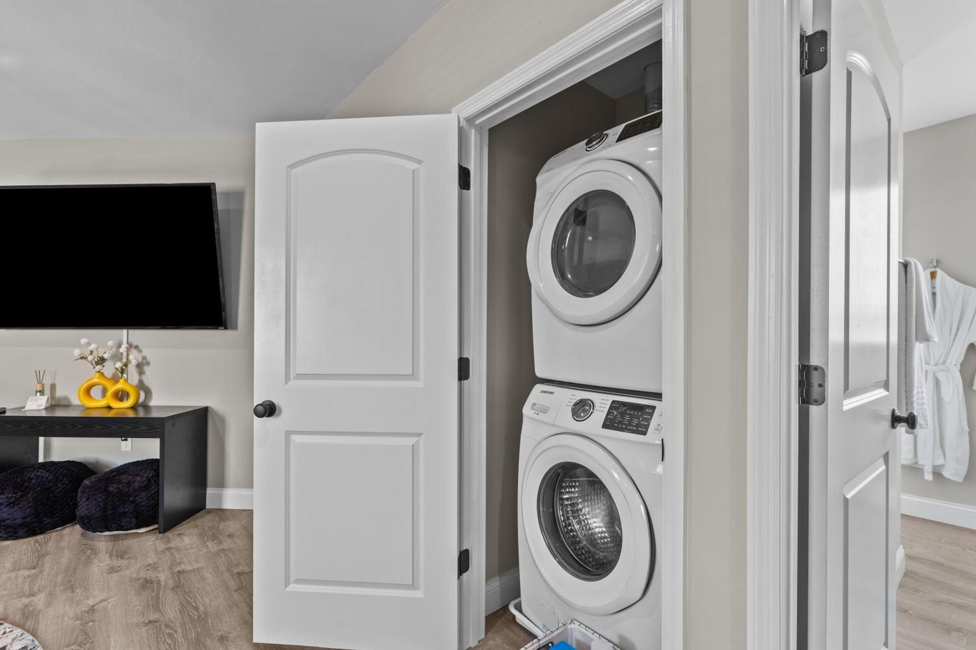 West End Whimsy | Jz Vacation Rentals Tower Grove Bagian luar foto