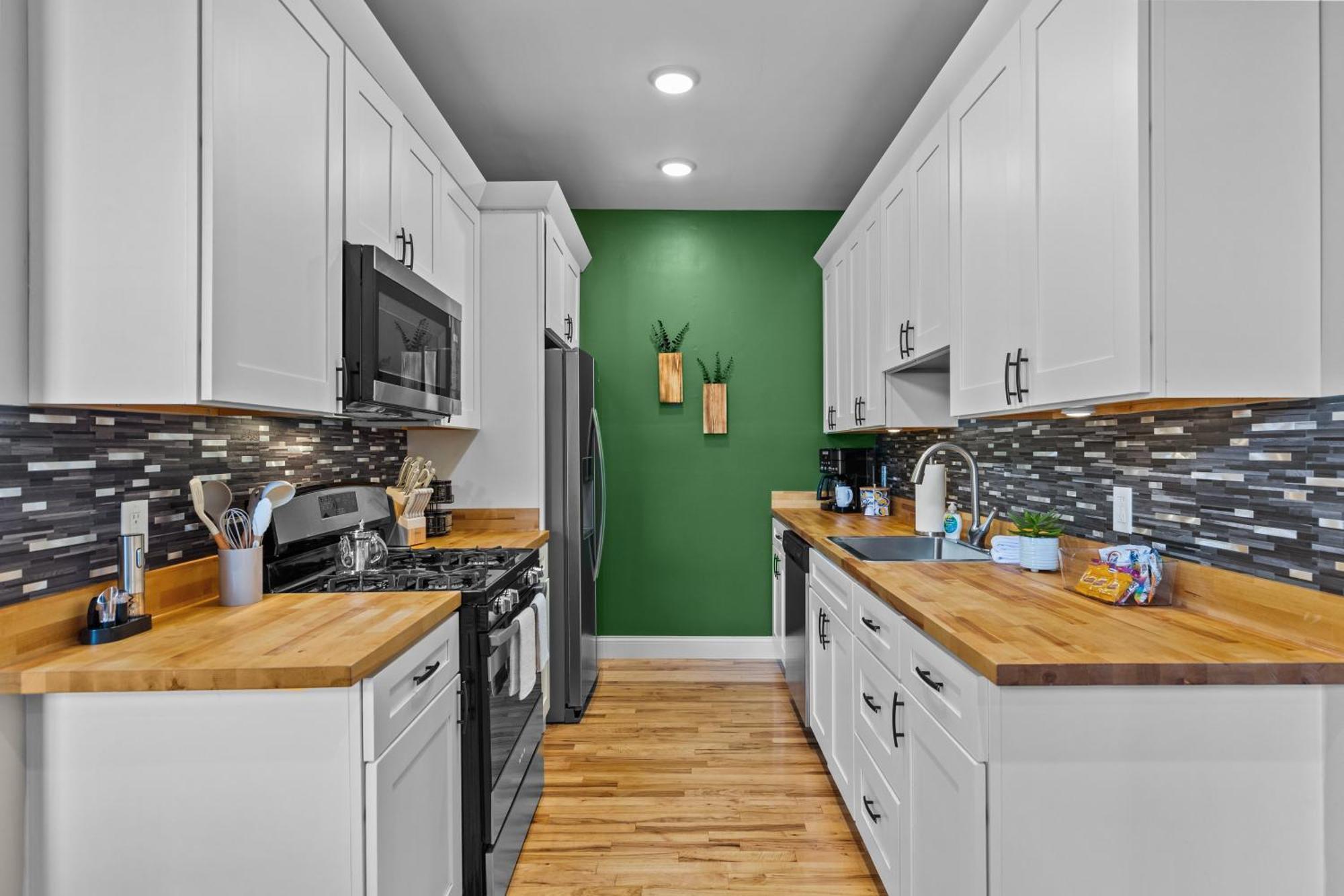 West End Whimsy | Jz Vacation Rentals Tower Grove Bagian luar foto