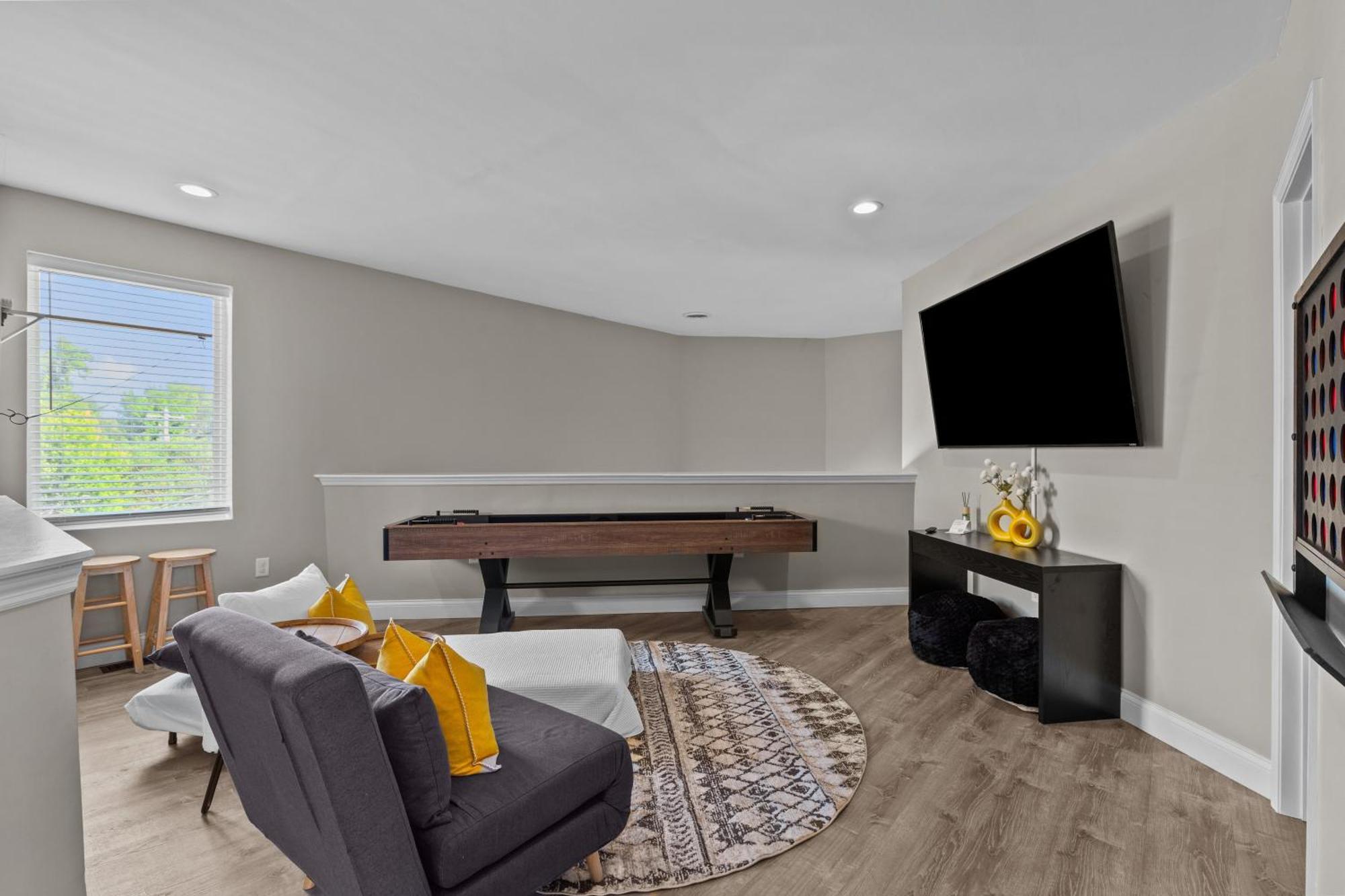 West End Whimsy | Jz Vacation Rentals Tower Grove Bagian luar foto