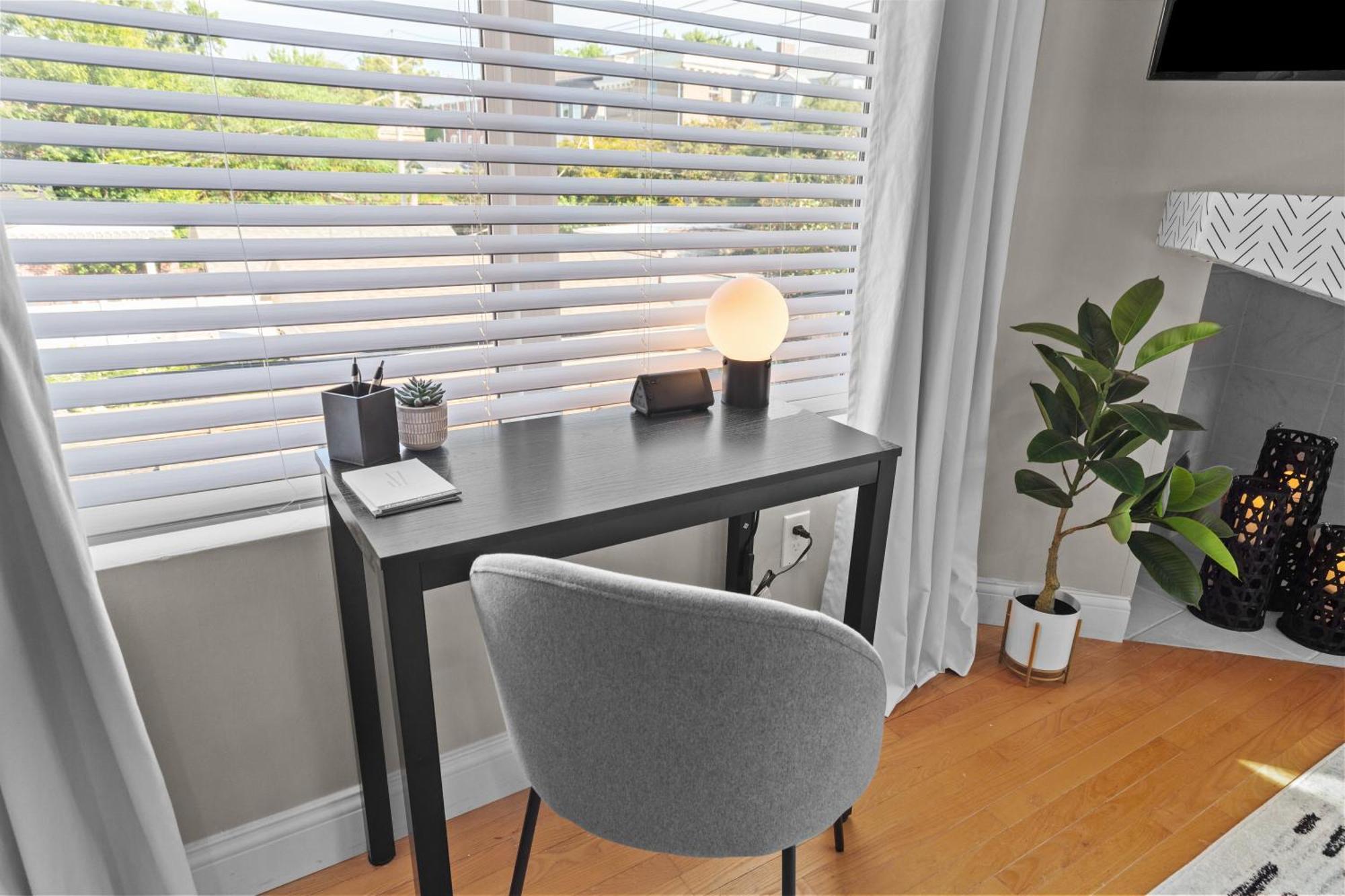 West End Whimsy | Jz Vacation Rentals Tower Grove Bagian luar foto