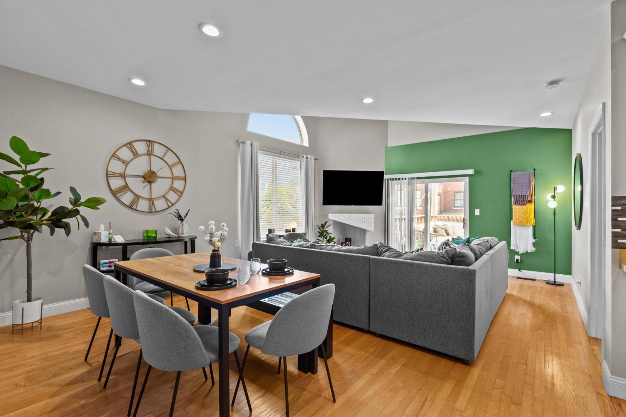 West End Whimsy | Jz Vacation Rentals Tower Grove Bagian luar foto