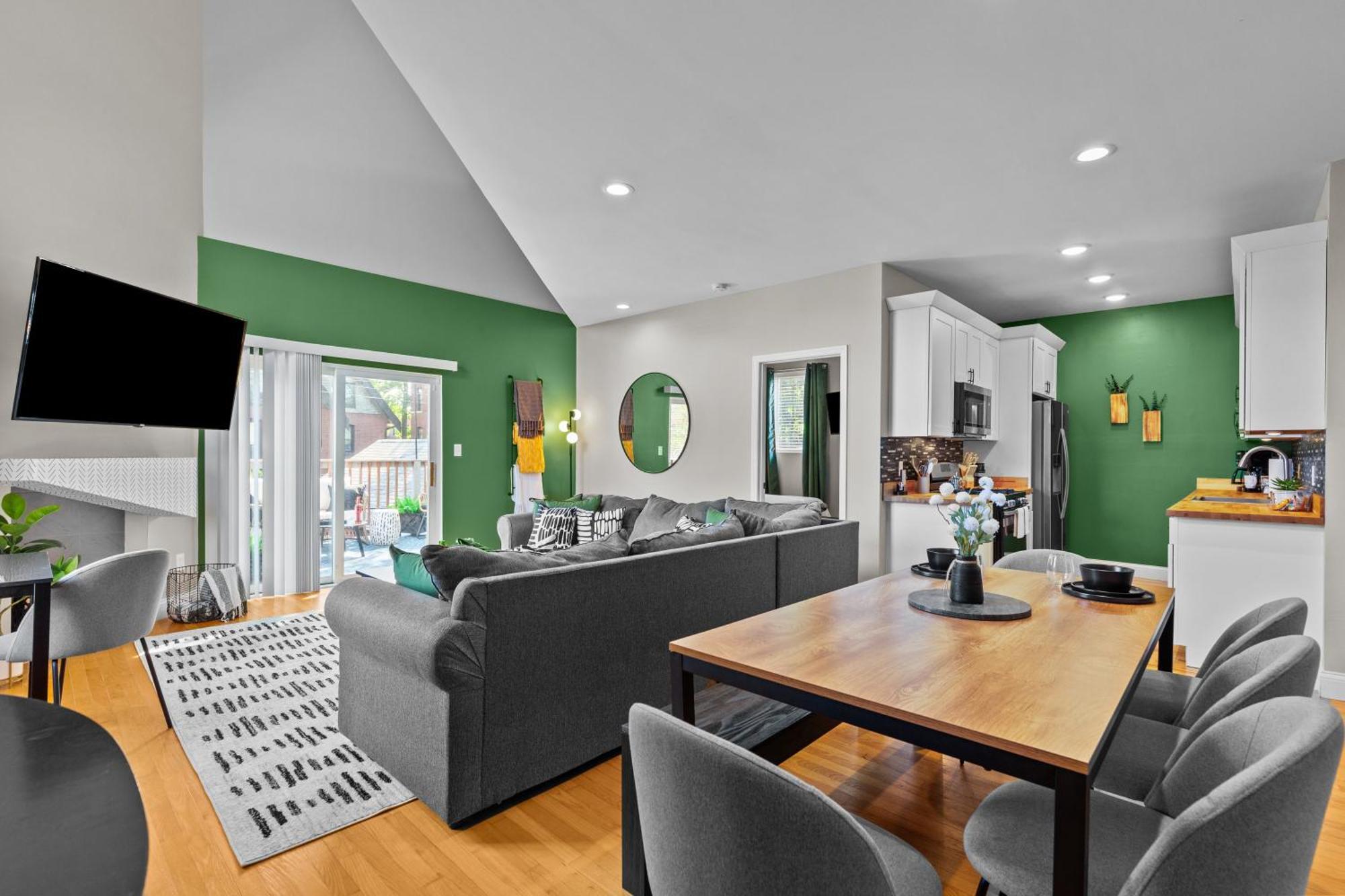 West End Whimsy | Jz Vacation Rentals Tower Grove Bagian luar foto